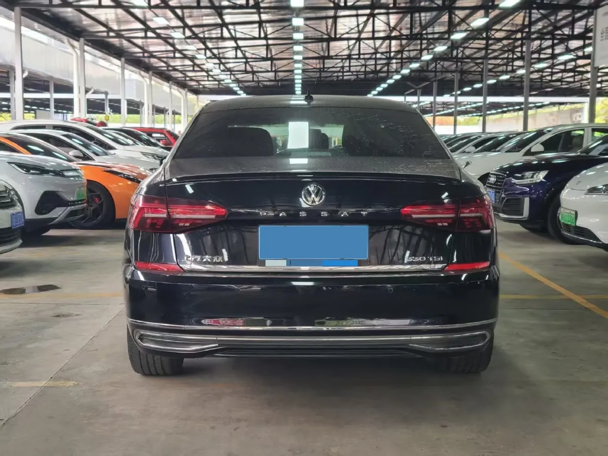 2019 Volvo V40 1.5T 152HP L4 6AT,autocango,china used car exporter,china ev exporter,chinese used car exporter,chinese used ev exporter