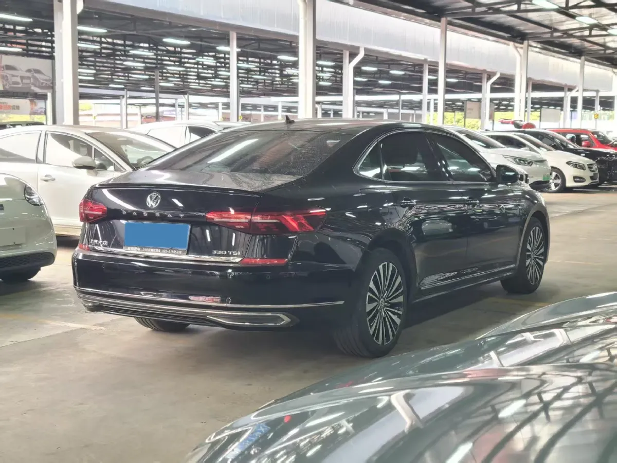 2019 Volvo V40 1.5T 152HP L4 6AT,autocango,china used car exporter,china ev exporter,chinese used car exporter,chinese used ev exporter
