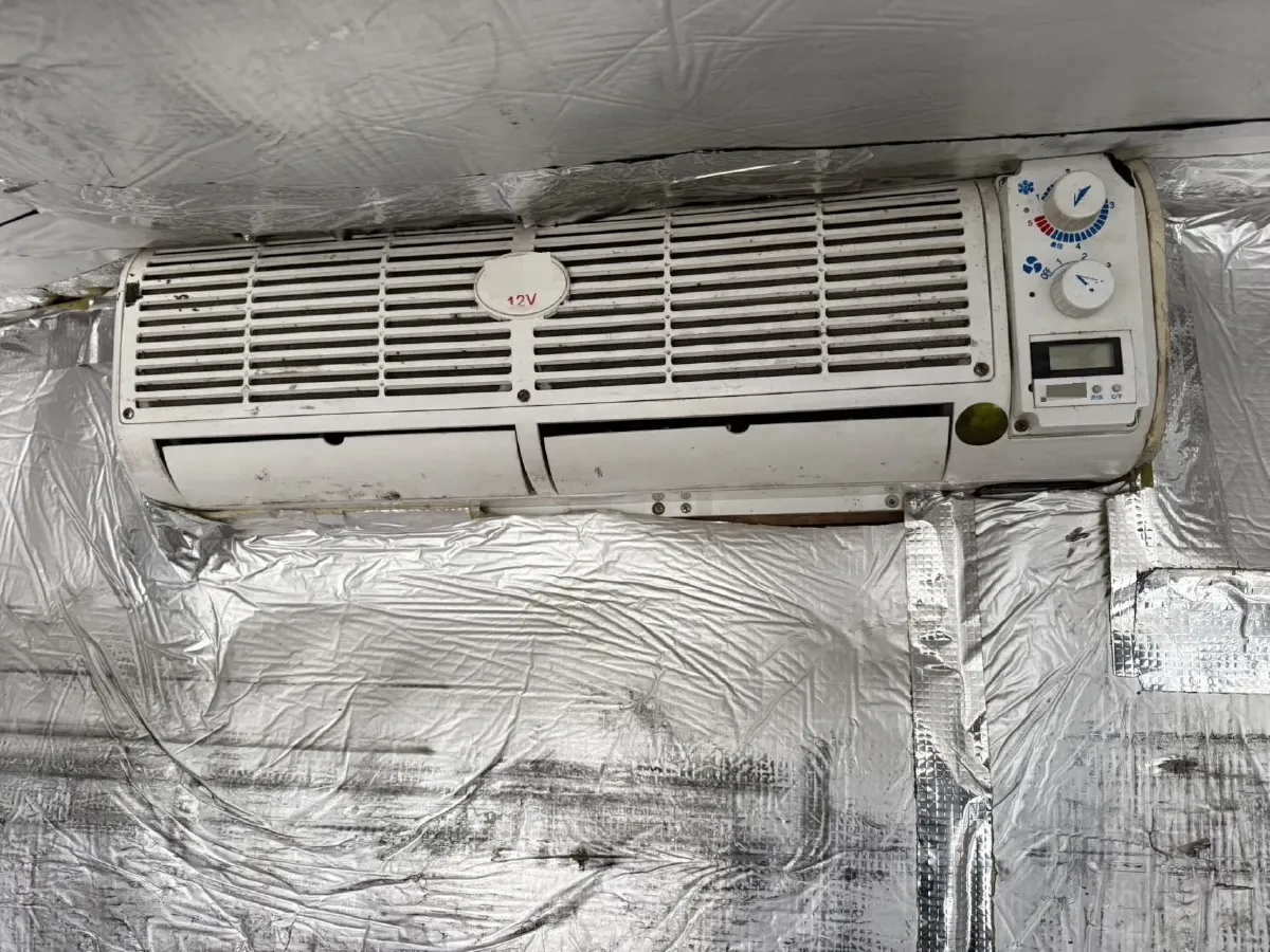 2023 MAXUS XinTu V80 2.0T 127HP L4 6MT,autocango,china used car exporter,china ev exporter,chinese used car exporter,chinese used ev exporter