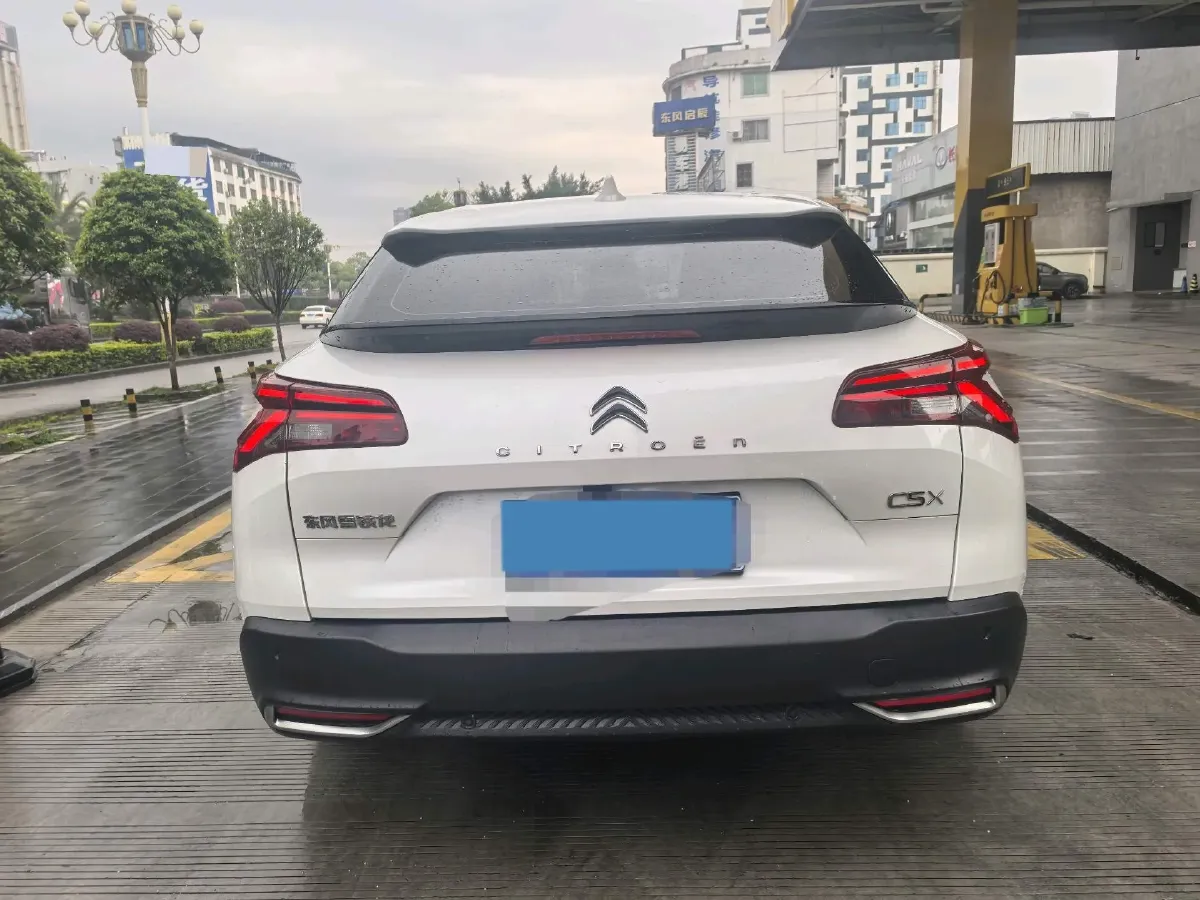 2022 Citroen C5 X 1.6T 175HP L4 8AT,autocango,china used car exporter,china ev exporter,chinese used car exporter,chinese used ev exporter