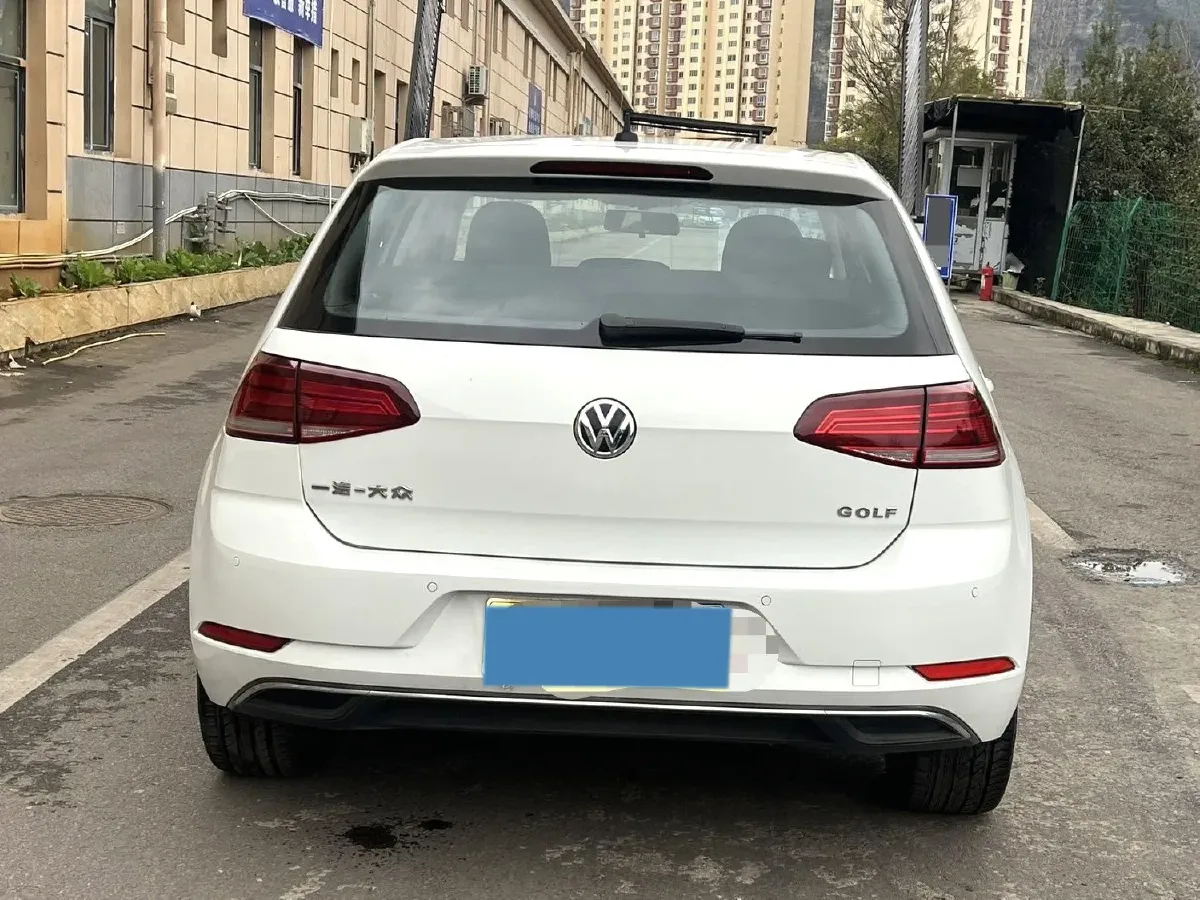 2020 Volkswagen Golf 1.2T 116HP L4 7DCT,autocango,china used car exporter,china ev exporter,chinese used car exporter,chinese used ev exporter