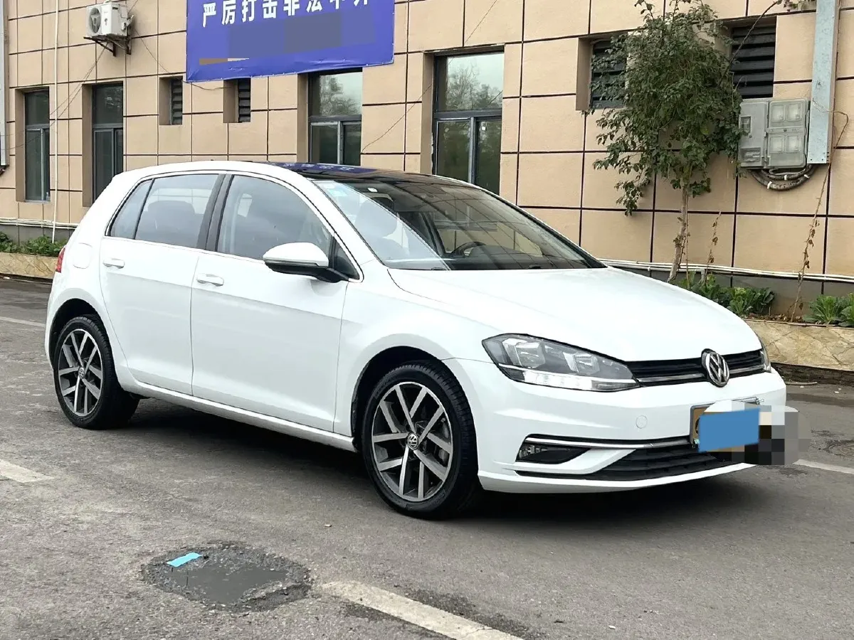 2020 Volkswagen Golf 1.2T 116HP L4 7DCT,autocango,china used car exporter,china ev exporter,chinese used car exporter,chinese used ev exporter