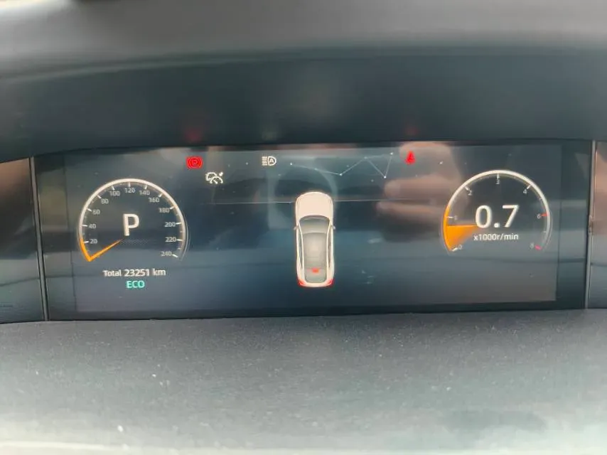 2023 ChangAn UNI-V 2.0T 233HP L4 8AT,autocango,china used car exporter,china ev exporter,chinese used car exporter,chinese used ev exporter