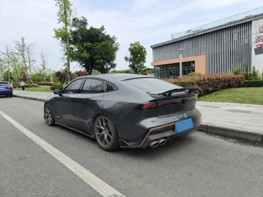 2023 ChangAn UNI-V 2.0T 233HP L4 8AT,autocango,china used car exporter,china ev exporter,chinese used car exporter,chinese used ev exporter