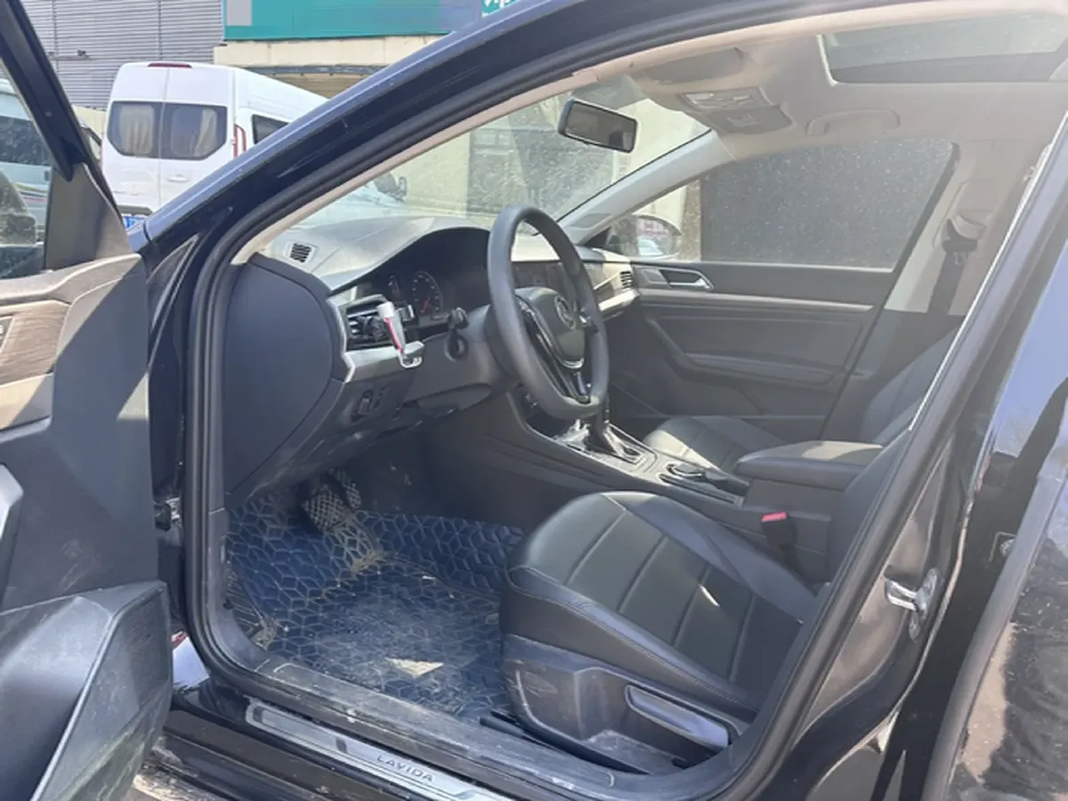 2021 Volkswagen Lavida 1.5L 113HP L4 6AT,autocango,china used car exporter,china ev exporter,chinese used car exporter,chinese used ev exporter