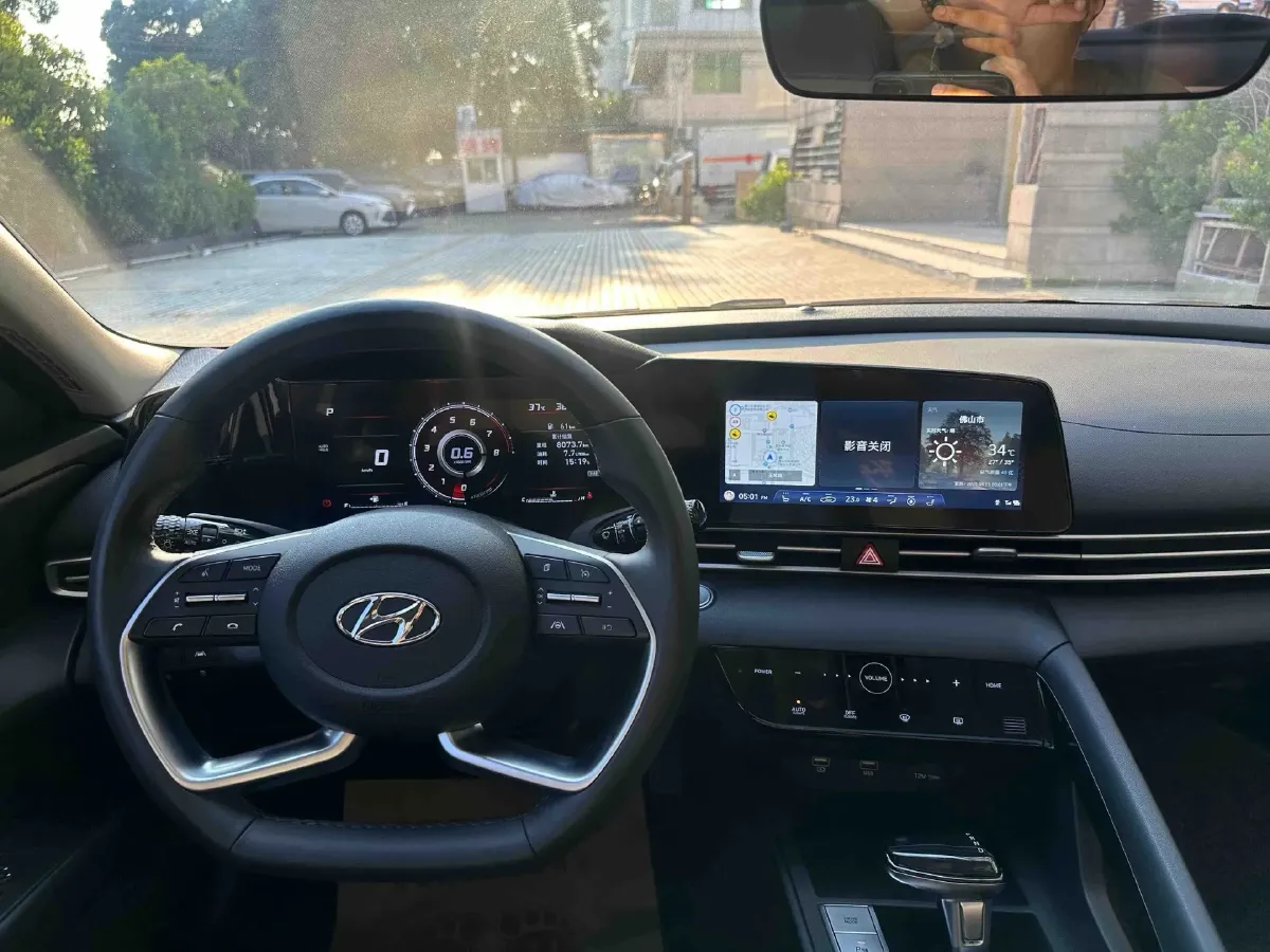 2022 Hyundai Elantra 1.5L 115HP L4 CVT,autocango,china used car exporter,china ev exporter,chinese used car exporter,chinese used ev exporter