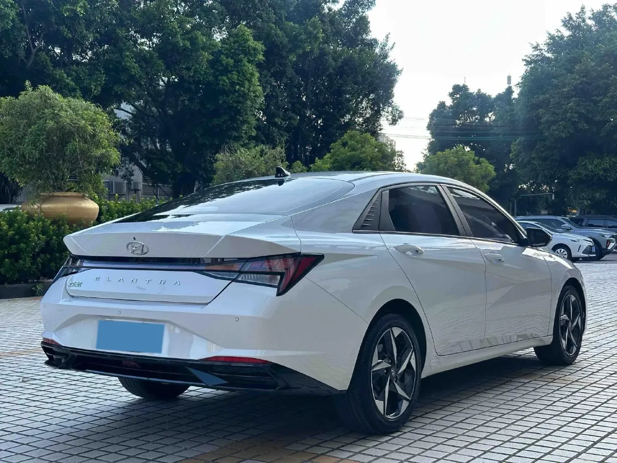 2022 Hyundai Elantra 1.5L 115HP L4 CVT,autocango,china used car exporter,china ev exporter,chinese used car exporter,chinese used ev exporter