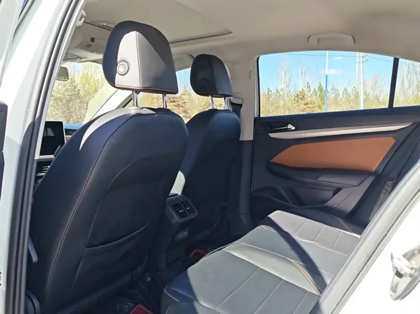 2023 Volkswagen Bora 1.2T 116HP L4 7DCT,autocango,china used car exporter,china ev exporter,chinese used car exporter,chinese used ev exporter