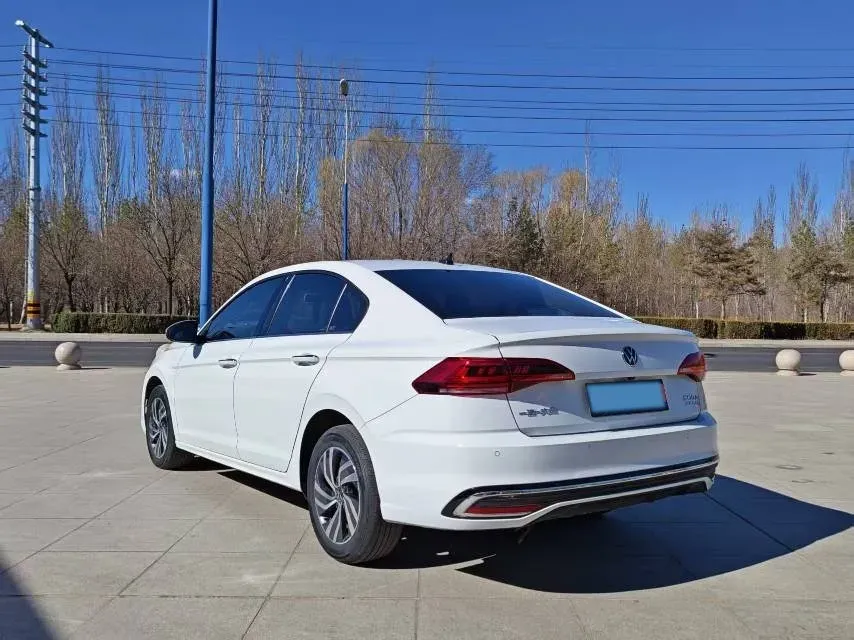 2023 Volkswagen Bora 1.2T 116HP L4 7DCT,autocango,china used car exporter,china ev exporter,chinese used car exporter,chinese used ev exporter