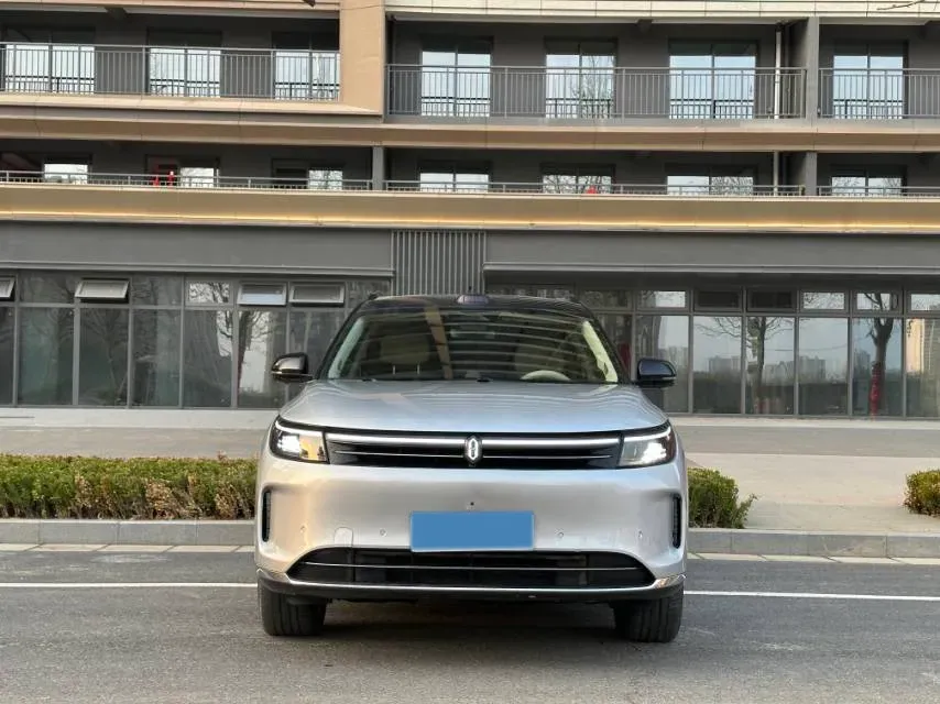 2024 AITO AITO M7 1.5T 152HP L4 REEV 40KWH,autocango,china used car exporter,china ev exporter,chinese used car exporter,chinese used ev exporter