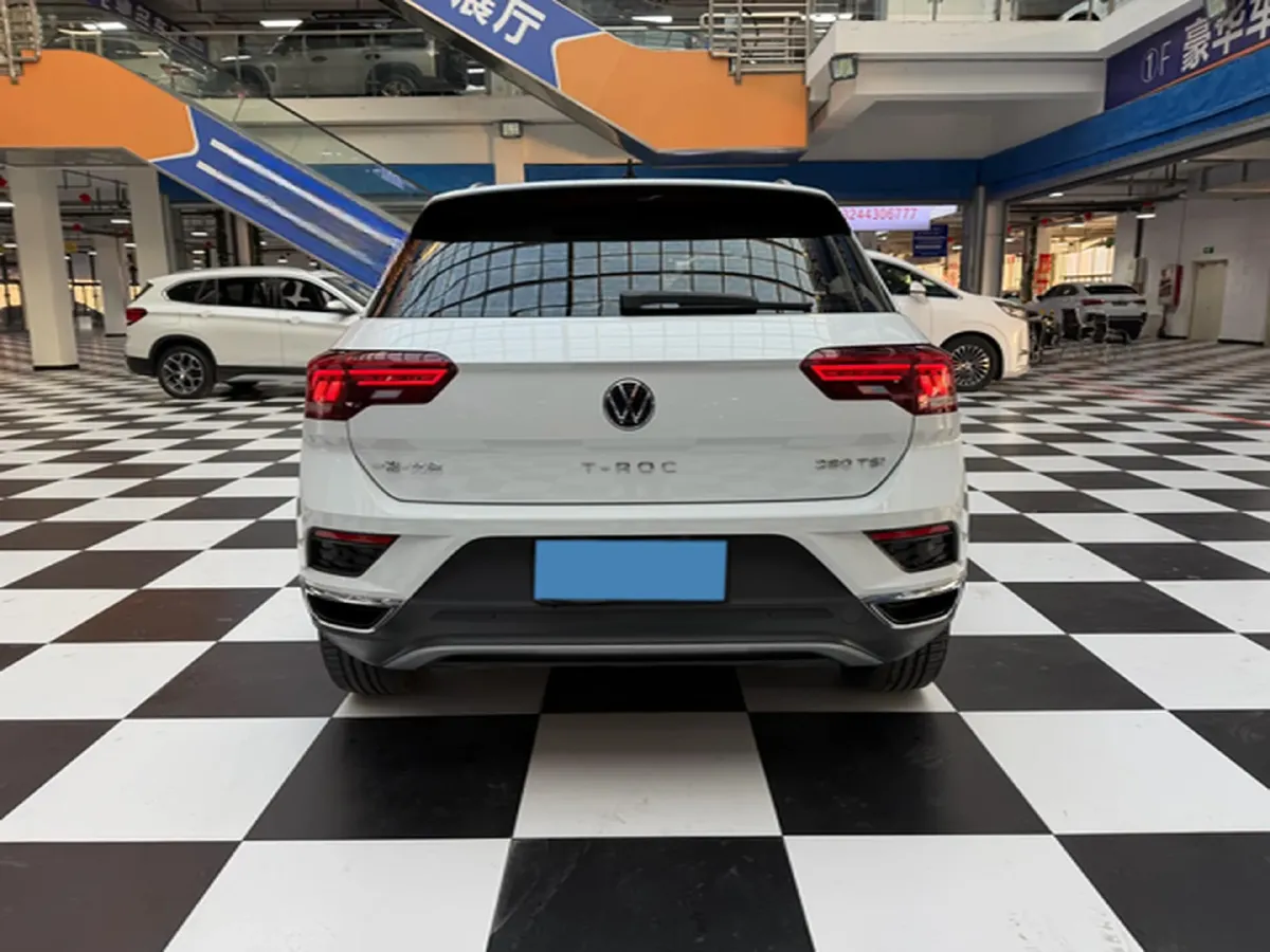 2022 Volkswagen T-Roc 1.4T 150HP L4 7DCT,autocango,china used car exporter,china ev exporter,chinese used car exporter,chinese used ev exporter
