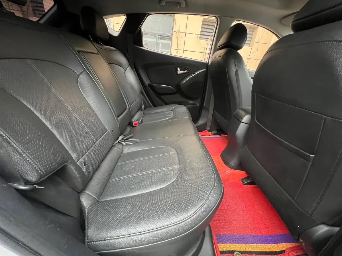 2015 Hyundai ix35 2.0L 165HP L4 6AT,autocango,china used car exporter,china ev exporter,chinese used car exporter,chinese used ev exporter