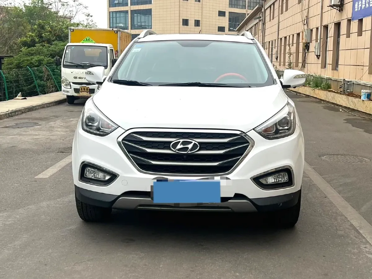 2015 Hyundai ix35 2.0L 165HP L4 6AT,autocango,china used car exporter,china ev exporter,chinese used car exporter,chinese used ev exporter