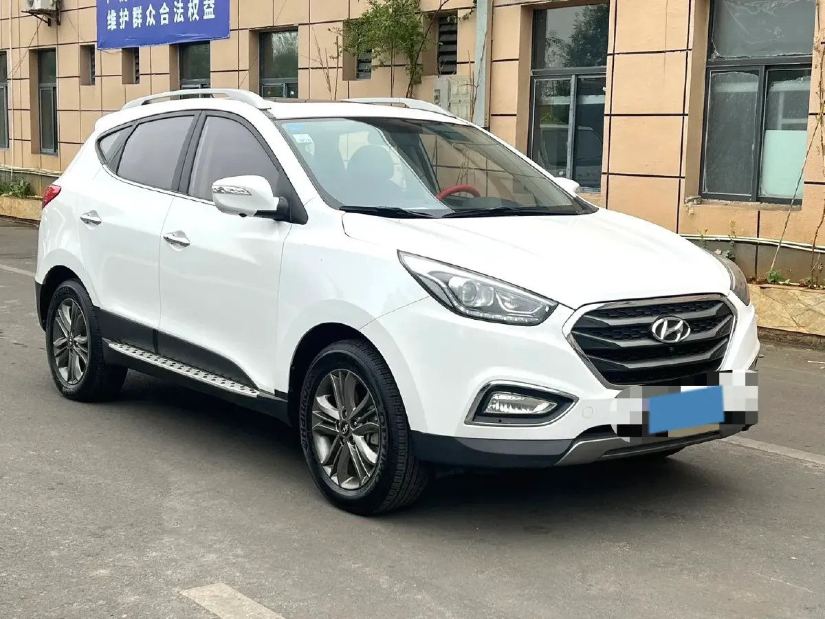 2015 Hyundai ix35 2.0L 165HP L4 6AT,autocango,china used car exporter,china ev exporter,chinese used car exporter,chinese used ev exporter