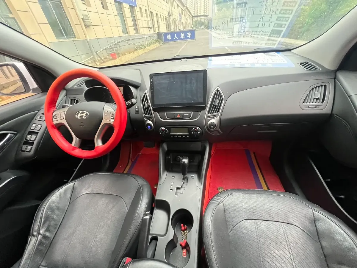 2015 Hyundai ix35 2.0L 165HP L4 6AT,autocango,china used car exporter,china ev exporter,chinese used car exporter,chinese used ev exporter