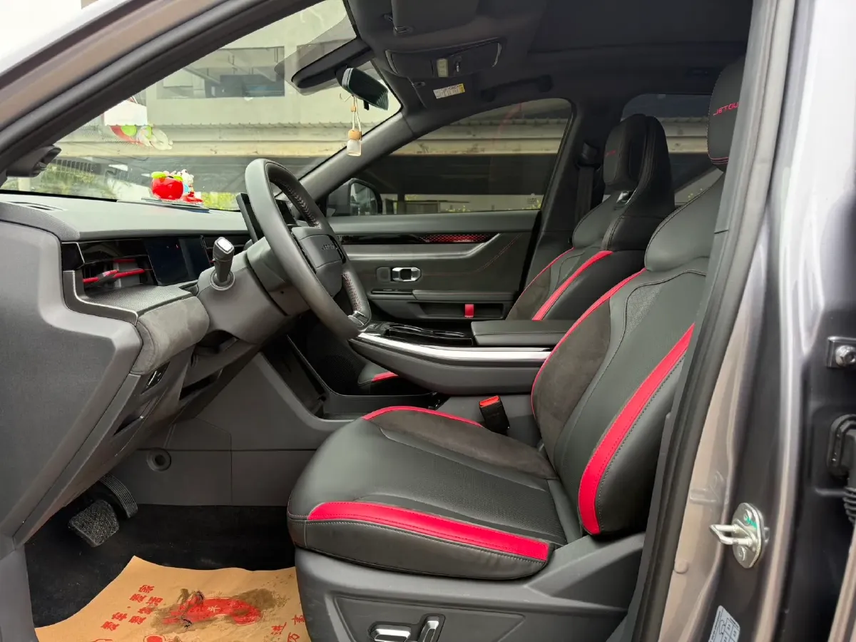 2022 Jetour DASHING 1.6T 197HP L4 7DCT,autocango,china used car exporter,china ev exporter,chinese used car exporter,chinese used ev exporter