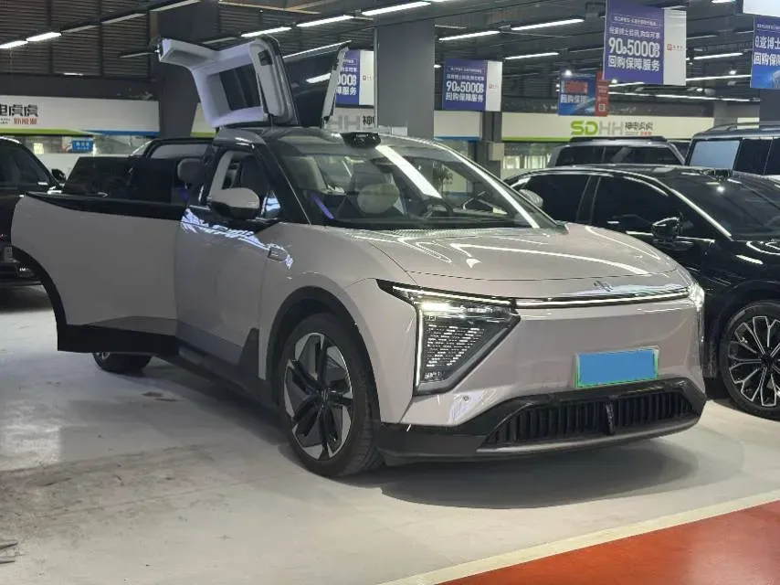 2023 HiPhi Y BEV 115KWH,autocango,china used car exporter,china ev exporter,chinese used car exporter,chinese used ev exporter