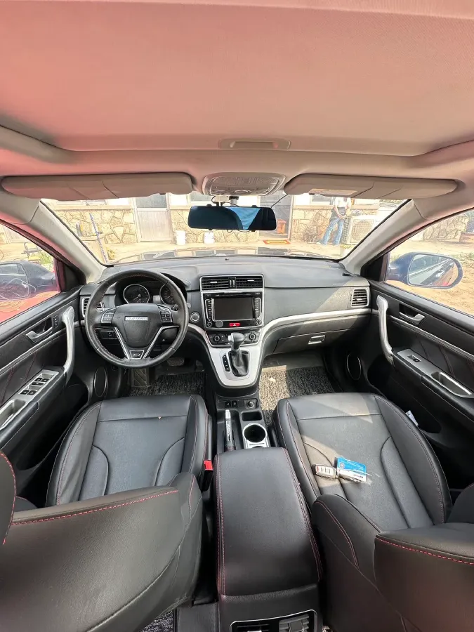 2018 Haval M6 1.5T 150HP L4 7DCT,autocango,china used car exporter,china ev exporter,chinese used car exporter,chinese used ev exporter