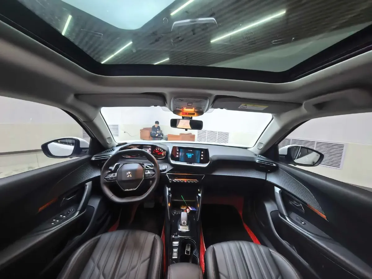 2022 Peugeot 2008 1.2T 136HP L3 6DCT,autocango,china used car exporter,china ev exporter,chinese used car exporter,chinese used ev exporter