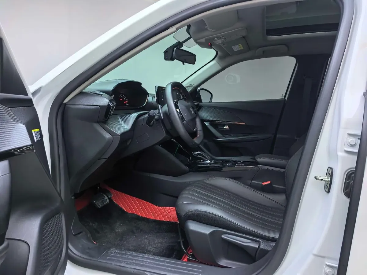 2022 Peugeot 2008 1.2T 136HP L3 6DCT,autocango,china used car exporter,china ev exporter,chinese used car exporter,chinese used ev exporter