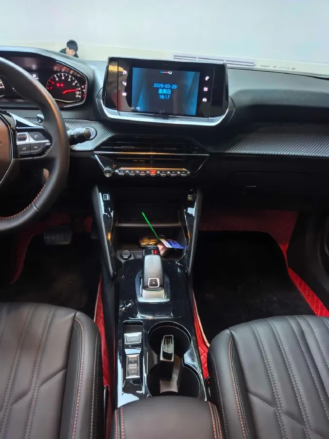 2022 Peugeot 2008 1.2T 136HP L3 6DCT,autocango,china used car exporter,china ev exporter,chinese used car exporter,chinese used ev exporter