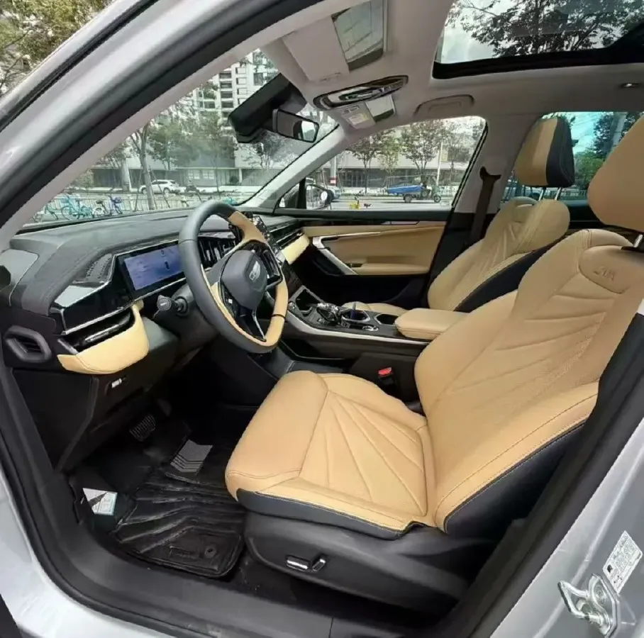 2025 Geely StarRay 1.5T 181HP L4 7DCT,autocango,china used car exporter,china ev exporter,chinese used car exporter,chinese used ev exporter