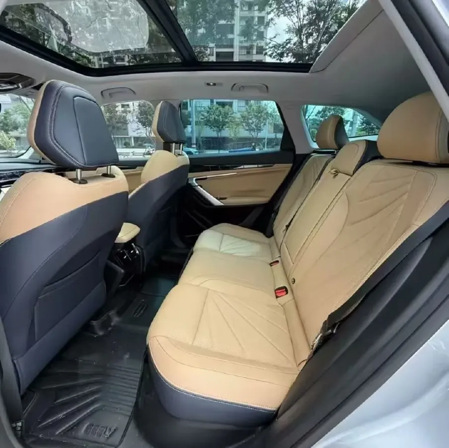 2025 Geely StarRay 1.5T 181HP L4 7DCT,autocango,china used car exporter,china ev exporter,chinese used car exporter,chinese used ev exporter