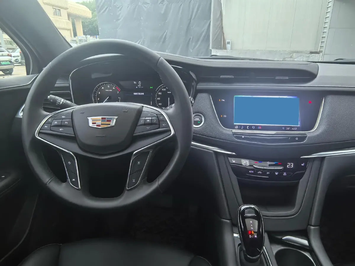 2022 Cadillac XT5 2.0T 237HP L4 9AT,autocango,china used car exporter,china ev exporter,chinese used car exporter,chinese used ev exporter