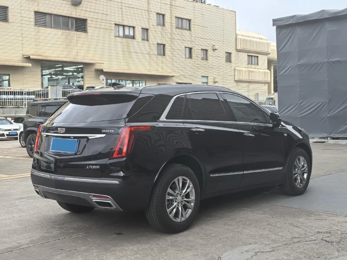 2022 Cadillac XT5 2.0T 237HP L4 9AT,autocango,china used car exporter,china ev exporter,chinese used car exporter,chinese used ev exporter