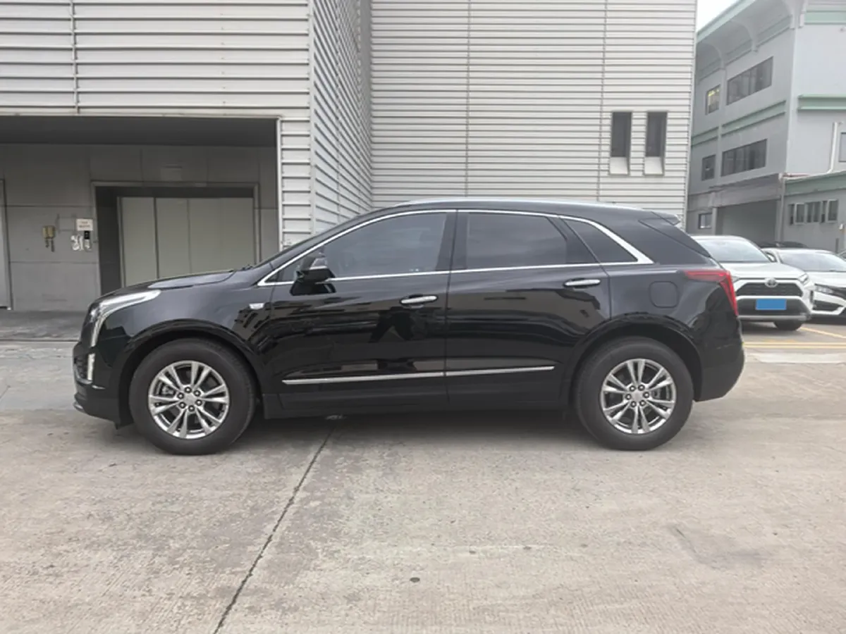 2022 Cadillac XT5 2.0T 237HP L4 9AT,autocango,china used car exporter,china ev exporter,chinese used car exporter,chinese used ev exporter