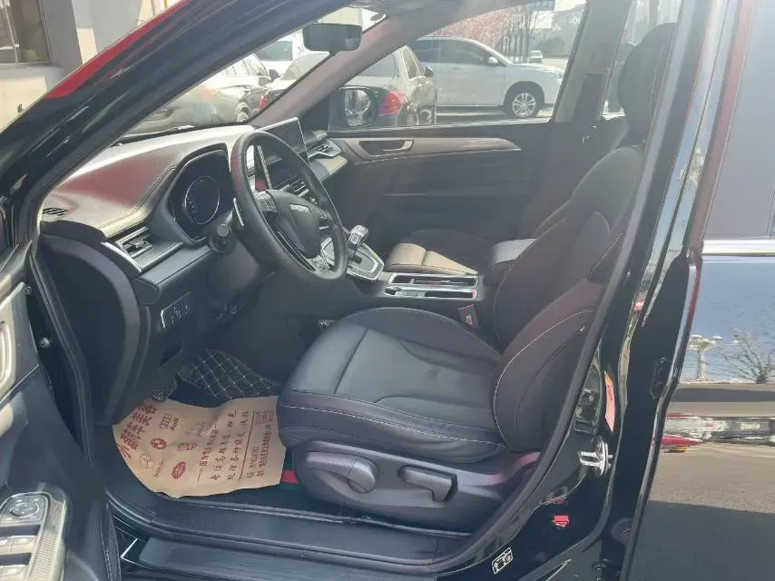 2022 Haval H6 1.5T 184HP L4 7DCT,autocango,china used car exporter,china ev exporter,chinese used car exporter,chinese used ev exporter