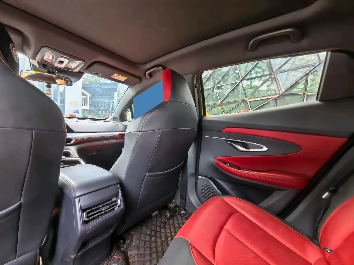 2020 ChangAn UNI-T 1.5T 180HP L4 7DCT,autocango,china used car exporter,china ev exporter,chinese used car exporter,chinese used ev exporter