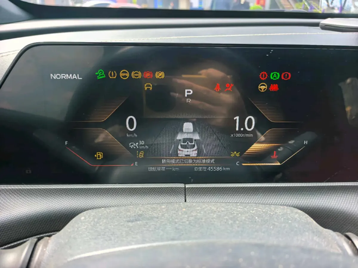 2020 ChangAn UNI-T 1.5T 180HP L4 7DCT,autocango,china used car exporter,china ev exporter,chinese used car exporter,chinese used ev exporter