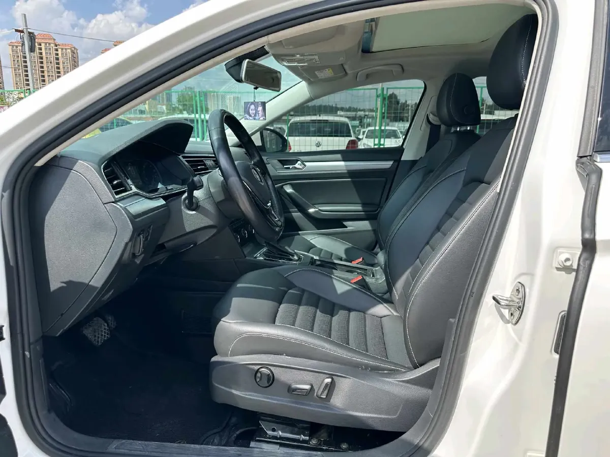 2019 Volkswagen Passat 1.4T 150HP L4 7DCT,autocango,china used car exporter,china ev exporter,chinese used car exporter,chinese used ev exporter