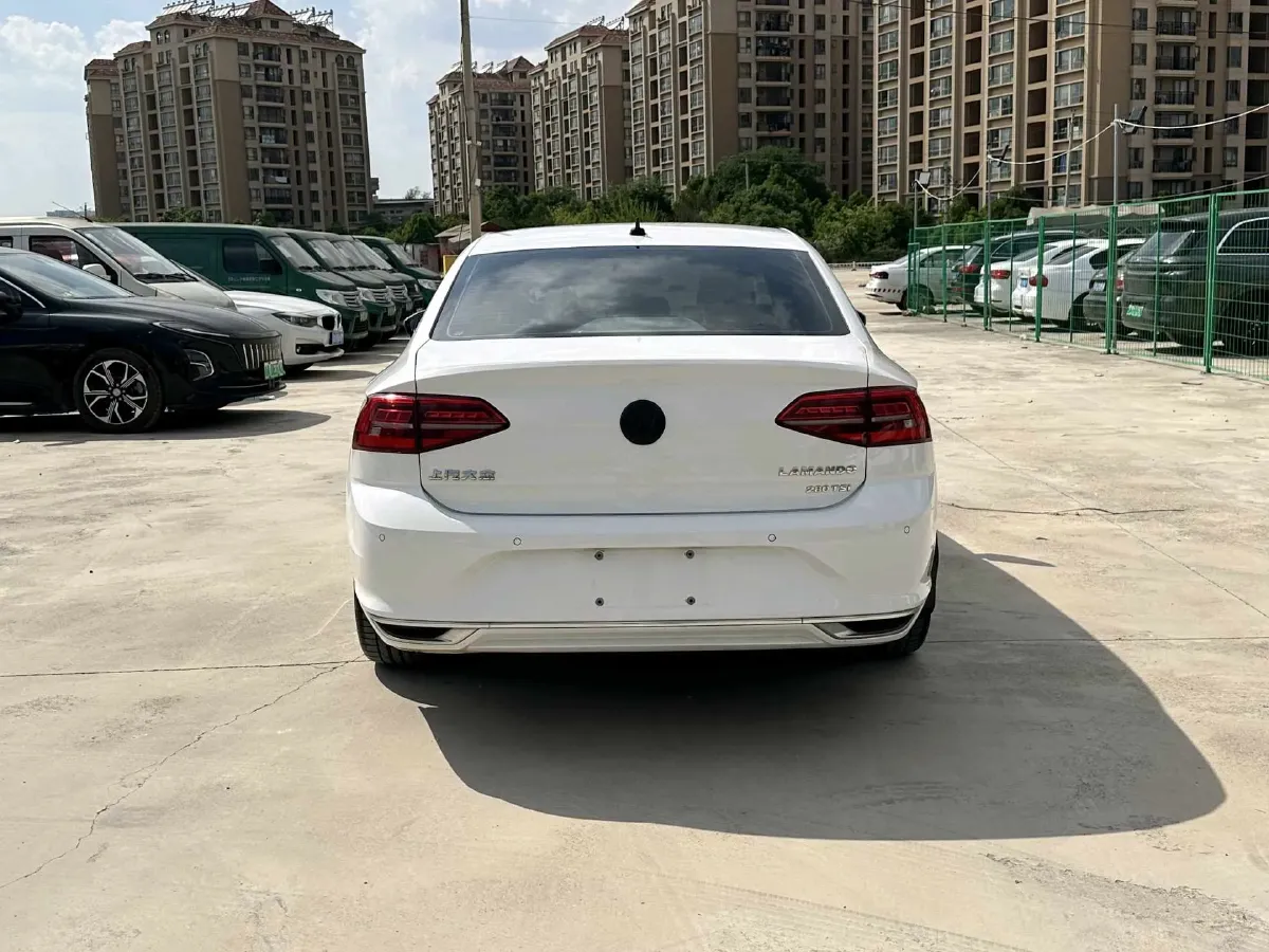 2019 Volkswagen Passat 1.4T 150HP L4 7DCT,autocango,china used car exporter,china ev exporter,chinese used car exporter,chinese used ev exporter