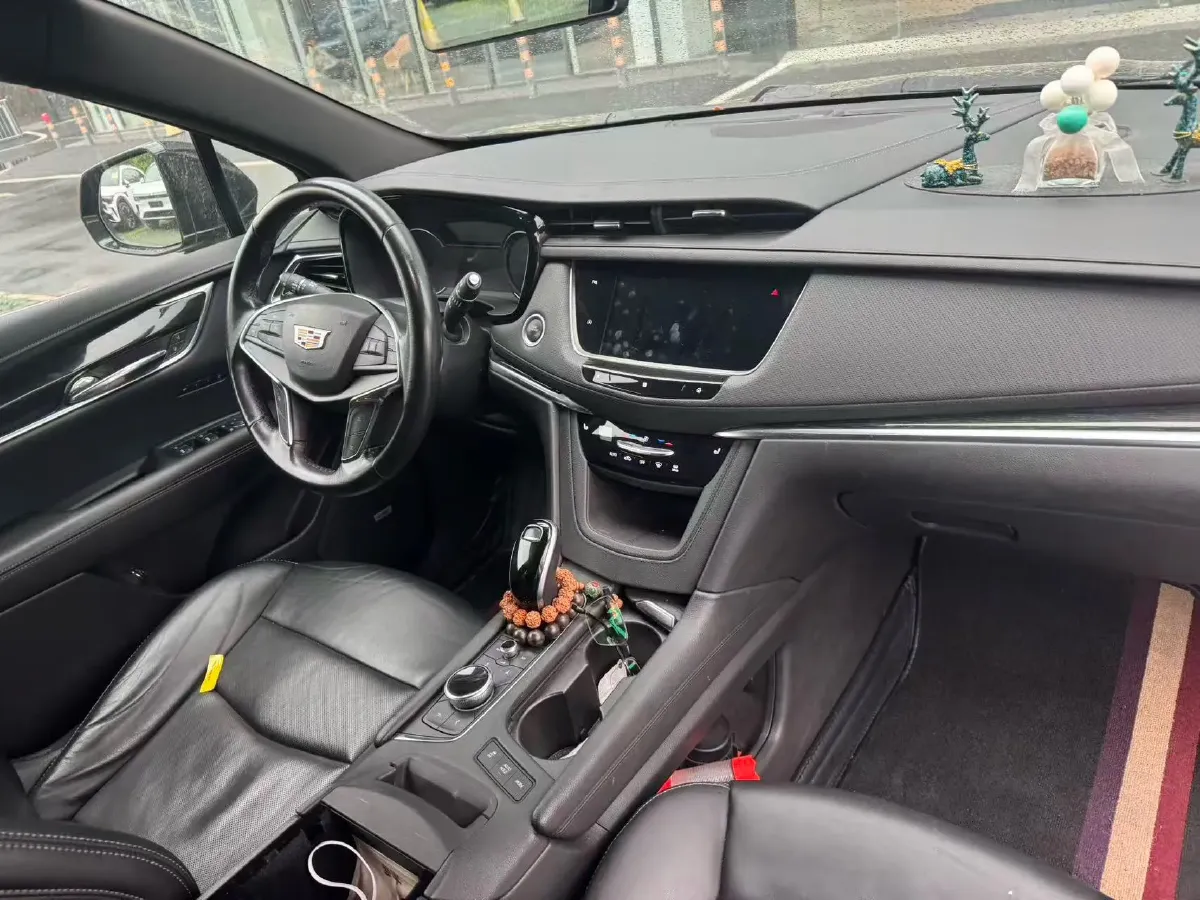 2020 Cadillac XT5 2.0T 241HP L4 9AT,autocango,china used car exporter,china ev exporter,chinese used car exporter,chinese used ev exporter