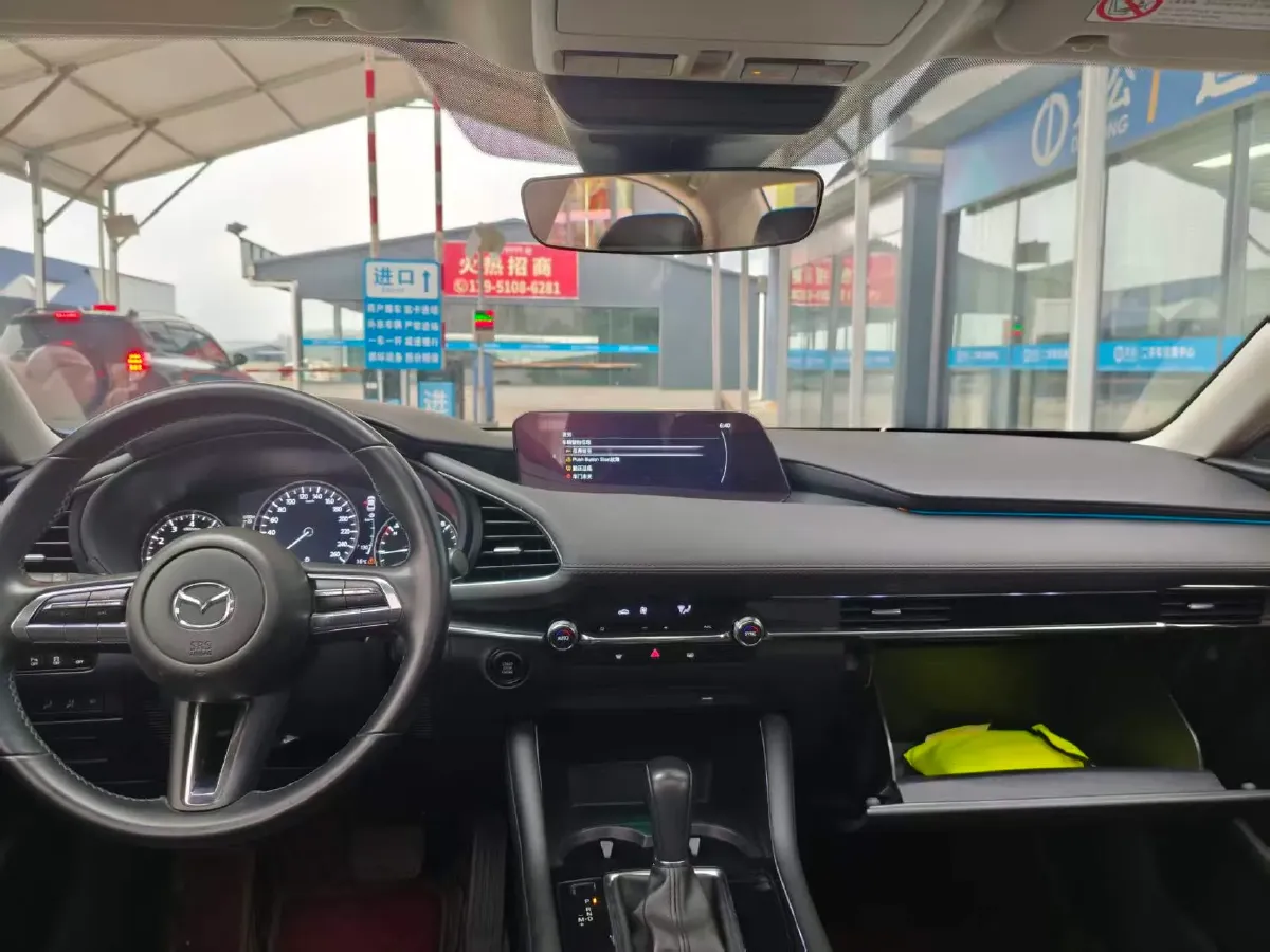 2021 Mazda 3 Axela 2.0L 158HP L4 6AT,autocango,china used car exporter,china ev exporter,chinese used car exporter,chinese used ev exporter