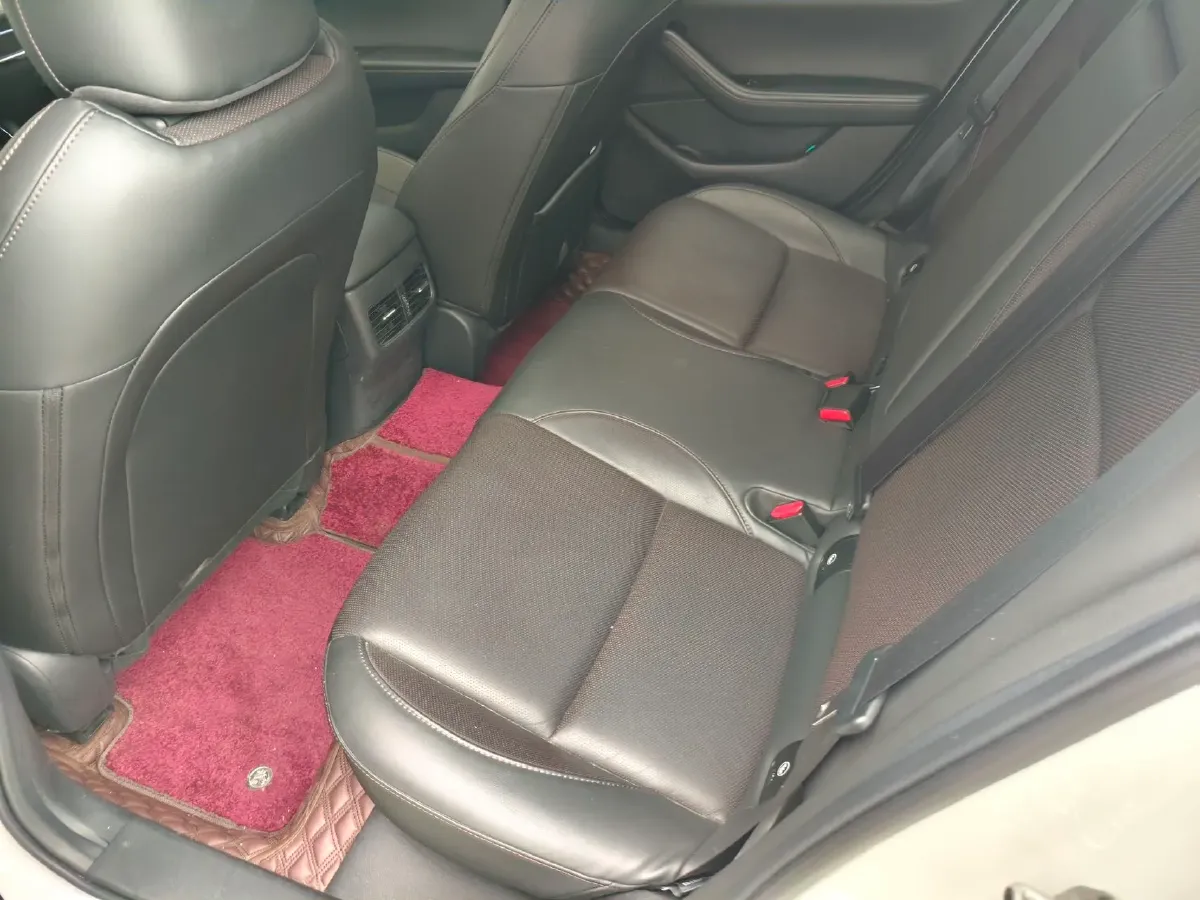 2021 Mazda 3 Axela 2.0L 158HP L4 6AT,autocango,china used car exporter,china ev exporter,chinese used car exporter,chinese used ev exporter