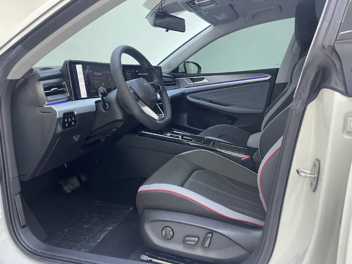 2023 Volkswagen Lamando 1.4T 150HP L4 7DCT,autocango,china used car exporter,china ev exporter,chinese used car exporter,chinese used ev exporter