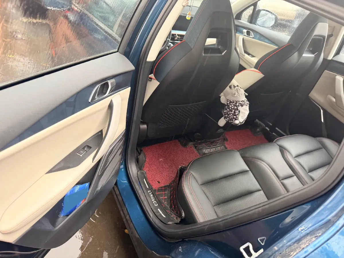 2020 LYNK&CO 06 1.5T 177HP L3 7DCT,autocango,china used car exporter,china ev exporter,chinese used car exporter,chinese used ev exporter