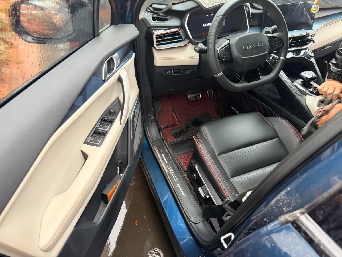 2020 LYNK&CO 06 1.5T 177HP L3 7DCT,autocango,china used car exporter,china ev exporter,chinese used car exporter,chinese used ev exporter