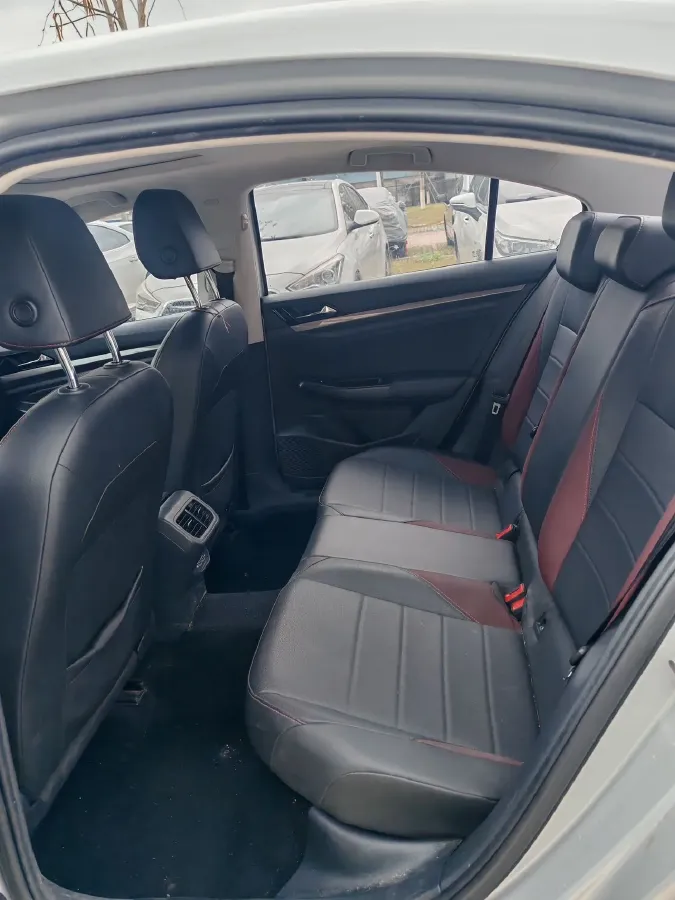 2020 Volkswagen Bora 1.5L 113HP L4 6AT,autocango,china used car exporter,china ev exporter,chinese used car exporter,chinese used ev exporter