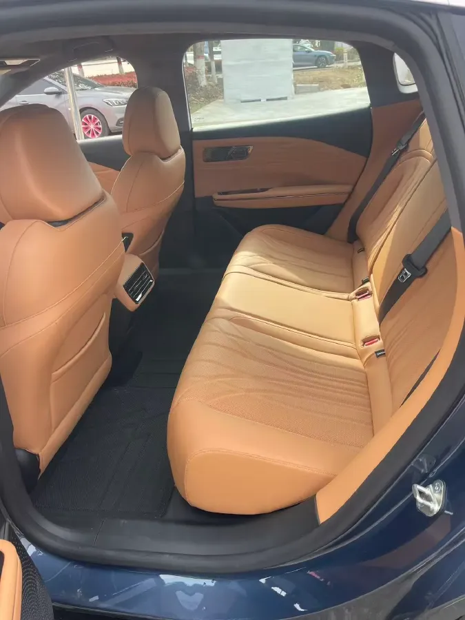 2025 Geely Galaxy Starshine 8 1.5T 163HP L4 3DHT PHEV 18.4KWH,autocango,china used car exporter,china ev exporter,chinese used car exporter,chinese used ev exporter