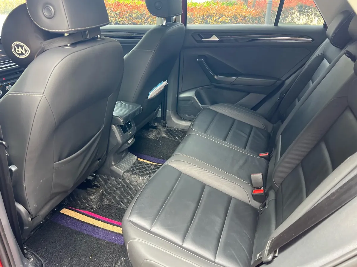 2020 Volkswagen T-Roc 1.4T 150HP L4 7DCT,autocango,china used car exporter,china ev exporter,chinese used car exporter,chinese used ev exporter