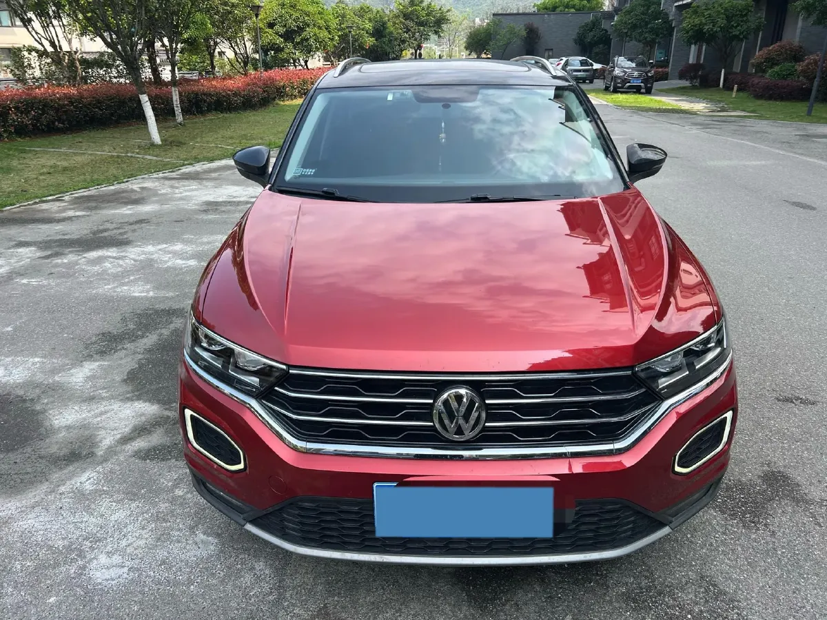 2020 Volkswagen T-Roc 1.4T 150HP L4 7DCT,autocango,china used car exporter,china ev exporter,chinese used car exporter,chinese used ev exporter