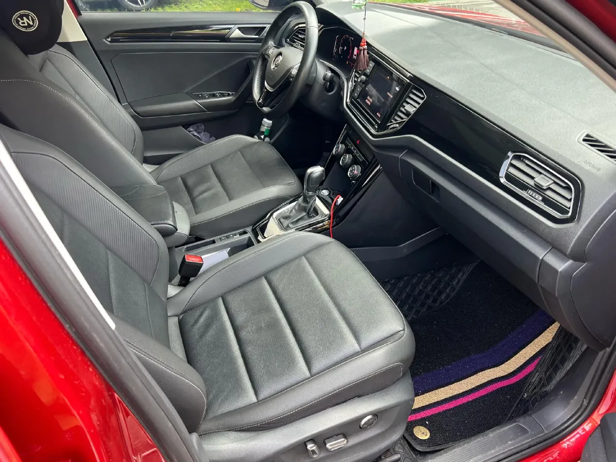 2020 Volkswagen T-Roc 1.4T 150HP L4 7DCT,autocango,china used car exporter,china ev exporter,chinese used car exporter,chinese used ev exporter