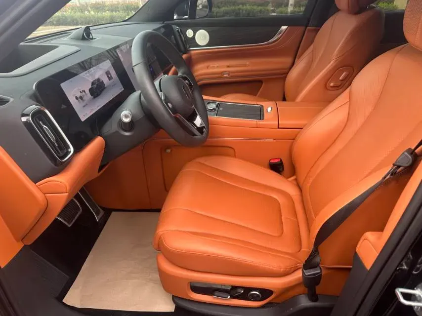 2024 AITO AITO M9 1.5T 152HP L4 REEV 52KWH,autocango,china used car exporter,china ev exporter,chinese used car exporter,chinese used ev exporter