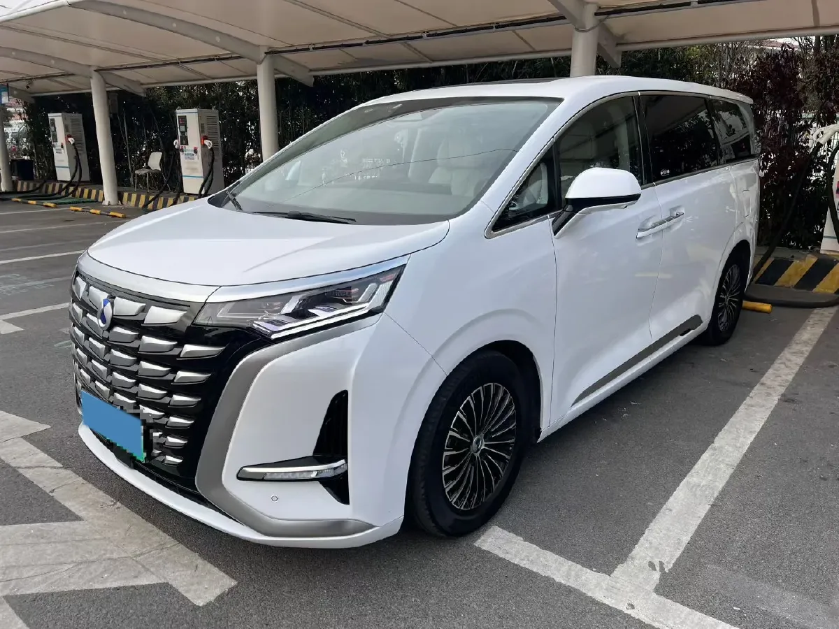 2023 Denza D9 1.5T 139HP L4 E-CVT PHEV 20.39KWH,autocango,china used car exporter,china ev exporter,chinese used car exporter,chinese used ev exporter