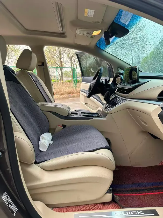 2023 Buick GL8 2.0T 237HP L4 9AT,autocango,china used car exporter,china ev exporter,chinese used car exporter,chinese used ev exporter