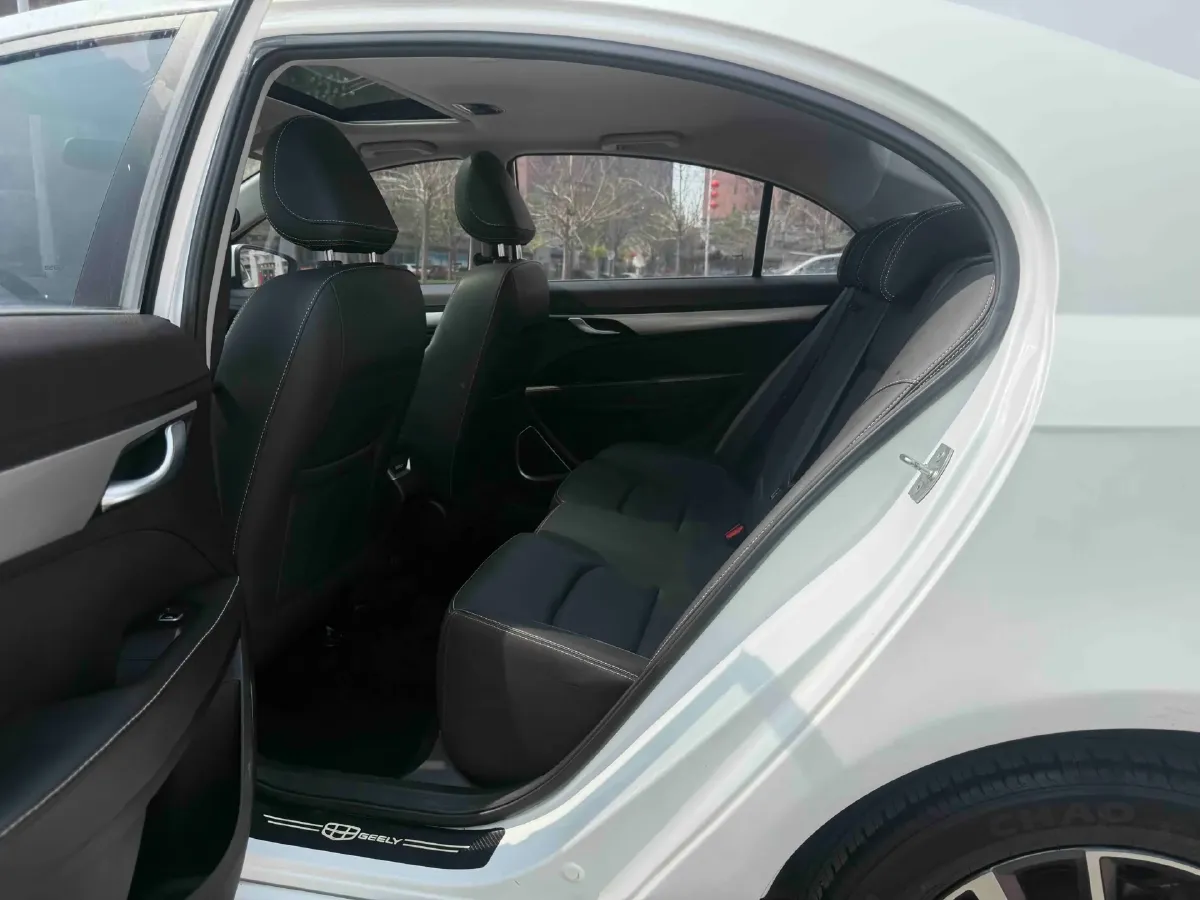 2020 Geely Emgrand 1.5L 109HP L4 5MT,autocango,china used car exporter,china ev exporter,chinese used car exporter,chinese used ev exporter